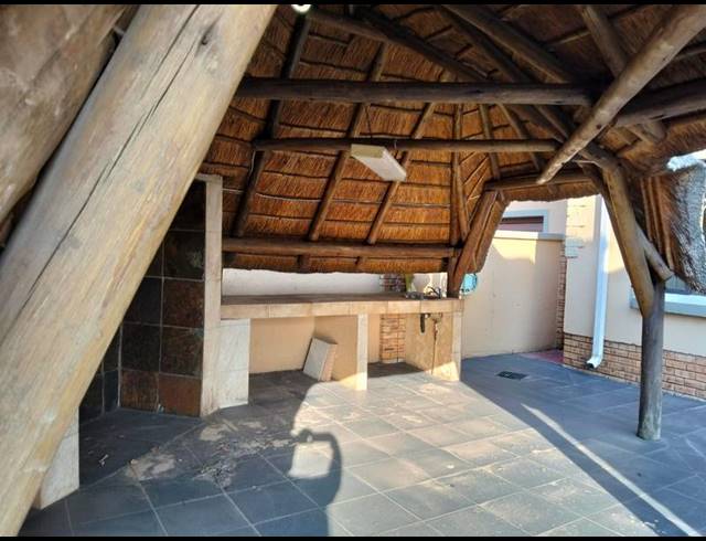 3 BEDROOM CLUSTER FOR SALE IN HUGHES